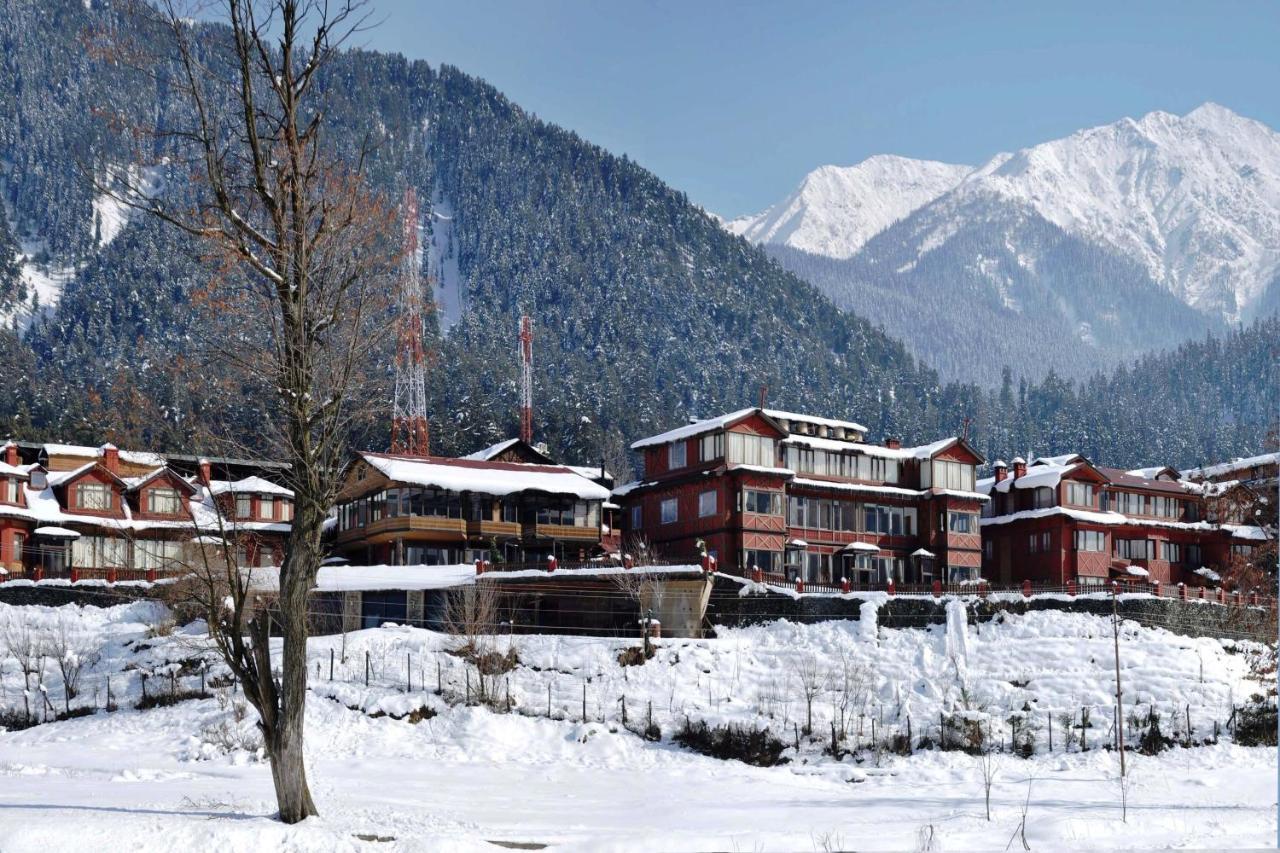 Pahalgam Hotel Exterior foto